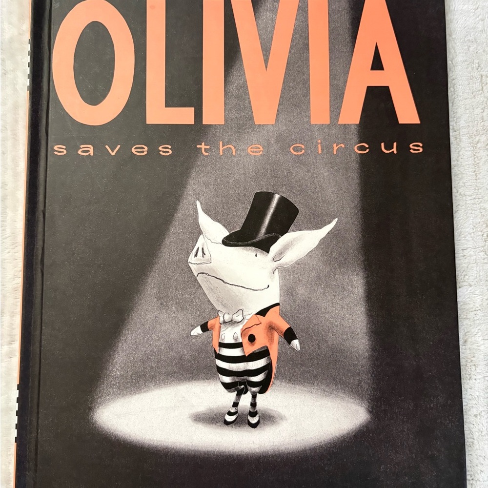 Ian Falconer Olivia Children's Book Set - Picture 5 of 7